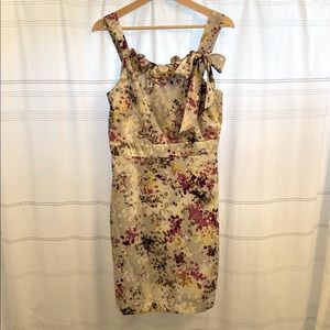 Ann Taylor Loft - Floral Dress. Size 8